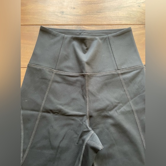 Girlfriend Collective Plum High-Rise Bike Short Size S - Picture 2 of 13